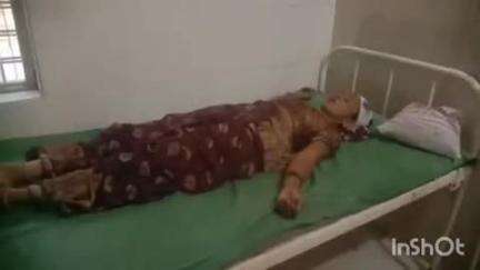 बिधूना: बिकूपुर मड़ैया गांव निवासी महिला के साथ पति ने की मारपीट, सामुदायिक स्वास्थ्य केंद्र में कराया भर्ती