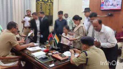 प्रतापगढ़: पुलिस अधीक्षक डॉ. अनिल कुमार ने पुलिस कार्यालय में की जनसुनवाई