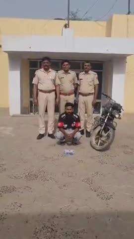 श्रीविजयनगर पुलिस ने अवैध देशी पिस्तौल व दो जिंदा कारतूस के साथ आरोपी को पकड़ा, आर्म्स एक्ट के तहत मामला दर्ज
