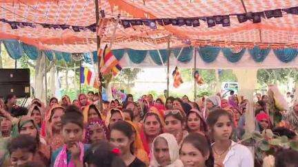 भरथना: शेरपुर कोठी में बुद्ध कथा सप्ताह का समापन, भगवान गौतम बुद्ध और बाबा साहब की जीवनी पर प्रकाश डाला, अंतिम दिन होगा भंडारा