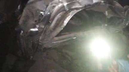 आनी: शवाड में गाड़ी दुर्घटनाग्रस्त