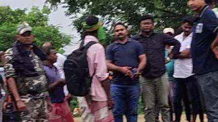 जामा: निश्चितपुर मोड़ के पास दो मोटरसाइकिल की टक्कर में दो लोग घायल, जामा पुलिस पहुंची