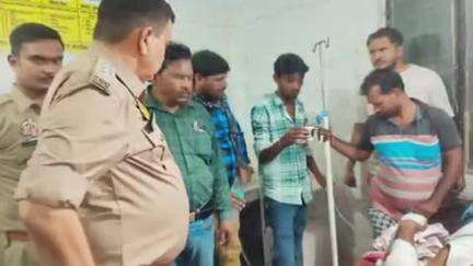 खागा: धाता में दबंगों ने बाइक सवार युवक को मारी गोली, खखरेडू में शादी में हुई थी मारपीट, DSP मौके पर मौजूद