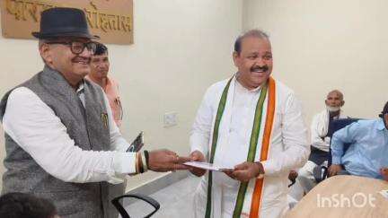 सासाराम: सासाराम की सर्किट हाउस पहुंचे सासाराम लोकसभा के सांसद मनोज कुमार
