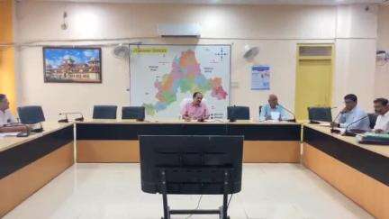 अकलेरा: मिनी सचिवालय में जिला स्तरीय विवाद एवं शिकायत निवारण तंत्र की बैठक आयोजित की गई