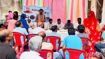 गोपालगंज: शहर के जंगलिया मोहल्ले में नगर परिषद द्वारा जन संवाद कार्यक्रम आयोजित, मुख्य पार्षद ने सुनी लोगों की समस्या