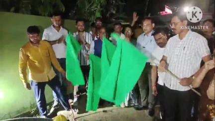 পশ্চিম যোৰহাট: তৰাজানত চুপাৰ চাকাৰৰ শুভ উদ্বোধন কৰে অতিৰিক্ত জিলা আয়ুক্তই