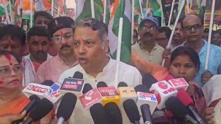 সিউড়ি ১: সিউড়িতে BJP পক্ষ থেকে তিরঙ্গা যাত্রা করা প্রসঙ্গে একাধিক বক্তব্য দিলেন রাজ্য বিজেপি সাধারণ সম্পাদক