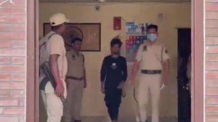 শিলচর: ফেসবুকে পাকিস্তানকে সমর্থন,বদরপুরে যুবককে গ্রেপ্তার করে আদালতে পেশ করে পুলিশ