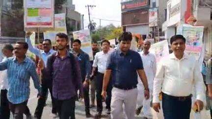 श्रम विभाग की ओर से  बाल श्रम उन्मूलन दिवस  पर निकाला गया जागरुकता रैली