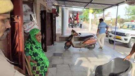 डूंगरपुर: सदर थाना क्षेत्र के वस्सी मोड़ पर एक दुकान में हुई चोरी, CCTV में कैद हुई वारदात