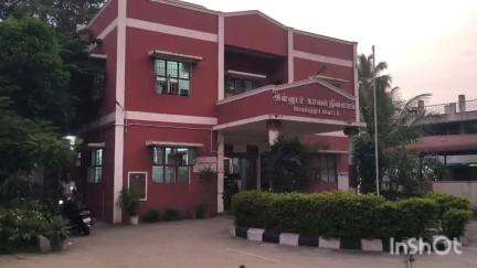 அன்னூர்: அன்னூர் காவல் நிலைய எல்லைக்கப்பட்ட பகுதியில் கோவில்களில்திருட்டு மற்றும் இருசக்கர வாகனங்களை திருடிய நான்கு பேர் கைது