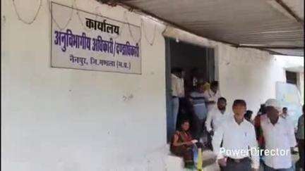 नैनपुर: नैनपुर एसडीएम कार्यालय में सुझाव और शिकायत पेटी लगाई गई