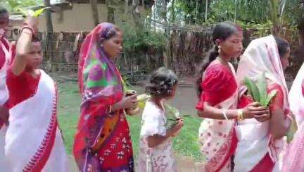 ঢেকিয়াজুলি ভাগ: অপশক্তিৰ বিনাশ কৰি বিশ্বশান্তিৰ কামনাৰে জয়নগৰত শ্ৰীশ্ৰী মংগল কলহ যাত্ৰা বাহিৰ কৰে ভক্তসকলে