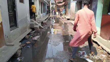 बरेली: बारादरी थाना क्षेत्र के मोहल्ला चक सकलैन नगर में जल भराव से लोग परेशान
#jansamasya
