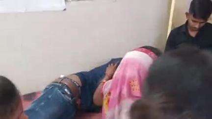 महाराजगंज: जलालपुर में पिता की डांट से नाराज बेटे ने कांच खाकर आत्महत्या का प्रयास किया, जिला अस्पताल रेफर