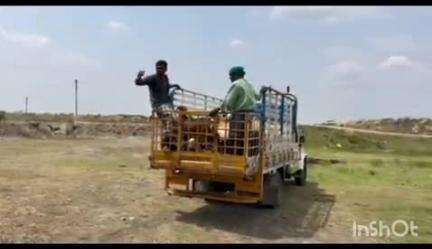 குன்னம்: கத்தாழைமேட்டில் 68 ஆடுகளை திருடிச் சென்ற 2  பேரை போலீசார்  கைது செய்து ஆடுகளை  மீட்டனர்
