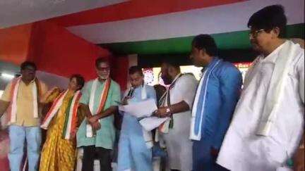 কালনা ১: কালনা নতুন বাসস্ট্যান্ডে INTTUC-র রক্তদান শিবিরে উপস্থিত মন্ত্রী, কাটোয়ায় রক্তদান শিবিরে হাজির তৃণমূলের জেলা সভাপতি