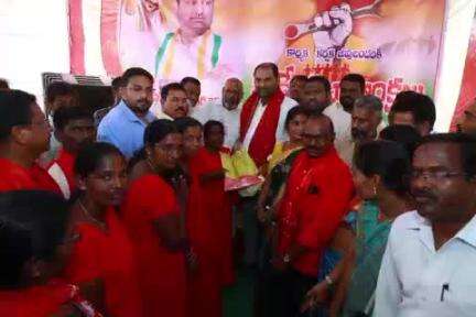జడ్చర్ల: శ్రమ జీవుల కష్టంతోనే అందరికీ ఆనందం, ఆరోగ్యం, శ్రమ గొప్పదనాన్ని చాటి చెప్పే రోజే మే డే: ఎమ్మెల్యే అనిరుధ్ రెడ్డి