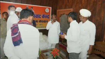 चौहटन: विधायक आदूराम मेघवाल ने जनसंवाद केंद्र में जनसुनवाई कर आमजन की सुनी समस्याएं