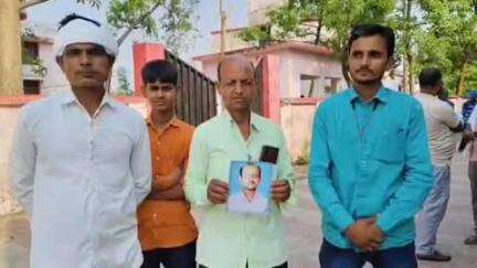 पयागपुर: हुजूरपुर के बड़ागांव निवासी अधेड़ का शव नहर में मिला, परिजनों ने हत्या की जताई आशंका