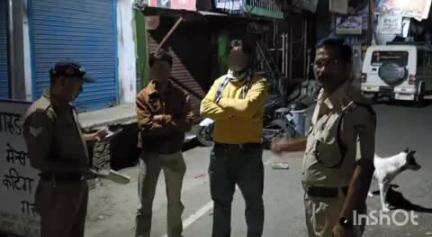 बागेश्वर: पुलिस ने बागेश्वर में चालानी कार्रवाई करते हुए 2 मकान मालिकों का 10-10 हजार रुपये का किया चालान