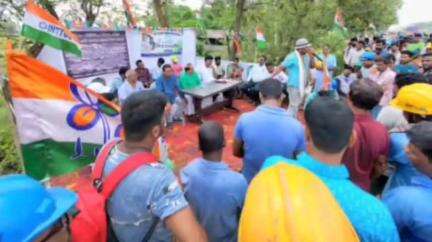 খড়গপুর ১: বালিহাটিতে শ্রমিক দিবস উদযাপন, উপস্থিত জেলা পূর্ত কর্মাধ্যক্ষ নির্মল ঘোষ