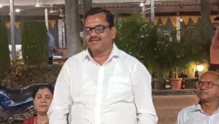 बड़वाह: शासकीय हाई स्कूल नांदिया में पदस्थ उच्च श्रेणी शिक्षक को सेवानिवृत्ति पर विदाई समारोह आयोजित