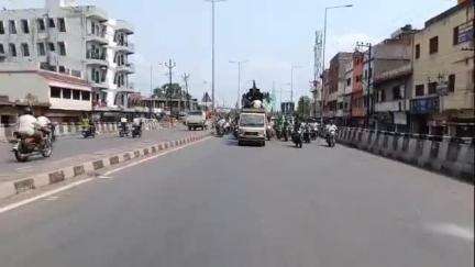 आदित्यपुर गम्हरिया: मजदूर दिवस पर झारखंड मजदूर यूनियन ने सिद्धू कान्हू चौक से उपरबेड़ा मैदान तक 150 मोटरसाइकिलों के साथ निकाली रैली