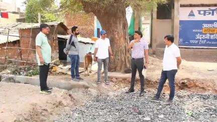 सागर नगर: निगमायुक्त राजकुमार खत्री ने स्थल निरीक्षण कर अधूरे कार्यों को निर्धारित समयसीमा में पूरा करने के निर्देश दिए