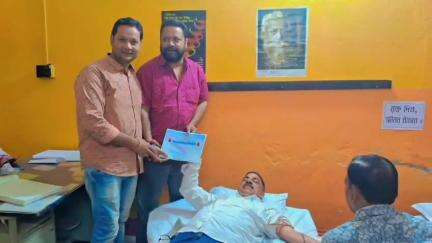 সালানপুর: মিঠানি গ্রামে স্বেচ্ছায় রক্তদান শিবিরের আয়োজন উপস্থিত বিজেপি নেতা অভিজিৎ আচার্য্য