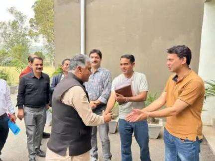 नूरपुर: कांगड़ा चम्बा लोकसभा सांसद राजीव भारद्वाज ने आज बेहतर संचार सुविधाओं के संचालन के लिए BSNL के उच्चाधिकारियों से बैठक की