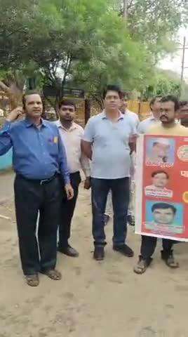 मुरादाबाद: पहलगाम आतंकी हमले के मृत जनों की आत्मा की शांति हेतु अटेवा पेंशन बचाओ मंच द्वारा अंबेडकर पार्क से निकाला गया कैंडल मार्च
