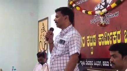 ಬಾಗೇಪಲ್ಲಿ: ಕಾರ್ಮಿಕರ ಮಧ್ಯೆ ಪರಸ್ಪರ ಸಹಕಾರ ಮನೋಭಾವವಿರಲಿ: ಪಟ್ಟಣದಲ್ಲಿ ಸಿವಿಲ್ ಮತ್ತು ಜೆಎಂಎಫ್‌ಸಿ ನ್ಯಾಯಾಧೀಶ ಮಂಜುನಾಥ
