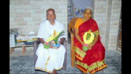 பரமக்குடி: மேலத்தெருவில் அழுகிய நிலையில் வயதான தம்பதியின் உடல்கள் மீட்பு- தற்கொலையா, கொலையா என போலீசார் விசாரணை