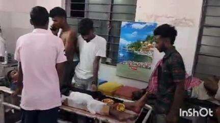 मनोहरपुर: मनोहरपुर थाना क्षेत्र के गोपीपुर गांव में सड़क हादसा, एक की मौत, तीन घायल