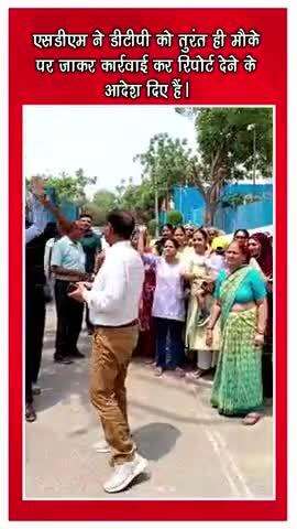 गुरुग्राम: सेक्टर-51 हंगामा- बिल्डर ने सीवर के पाइप रखकर पूरी तरह से रास्ता किया ब्लॉक