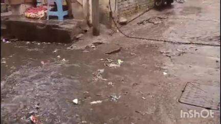 मंडी: बारिश के दौरान नगर निगम मंडी की नालियां ओवरफ्लो,रास्तों में आई गंदगी लोग परेशान #जनसमस्या