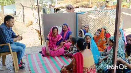 नेपानगर: नेपानगर में बाल विवाह पर प्रशासन सख्त, ग्रामीण इलाकों में दी चेतावनी और कानूनी जानकारी