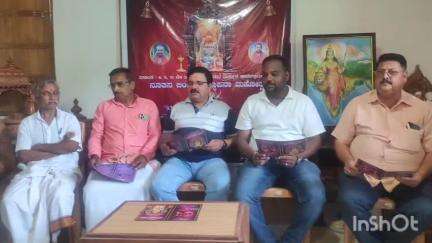 ಯಲ್ಲಾಪುರ: ಈಶ್ವರ ದೇವಾಲಯದಲ್ಲಿ ಮೇ.8 ರಿಂದ ಮೇ10ರ ವರೆಗೆ ನೂತನ ಬಿಂಬ,ಅಷ್ಟ ಬಂಧಮಹೋತ್ಸವ,ಪಟ್ಟಣದಲ್ಲಿ ಅಧ್ಯಕ್ಷ ಶೇಖರ ಶೇಟ್ ಮಾಹಿತಿ