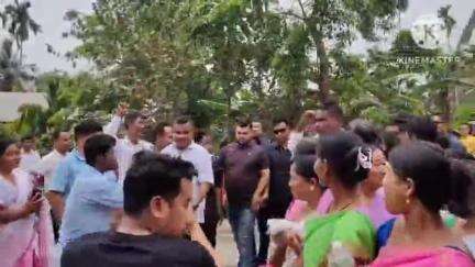 মৰিগাঁও: কংগ্ৰেছৰ অস্তিত্ব শেষ,বাকি দলবোৰো ৰাইজৰ মাজত নাই গতিকে পঞ্চায়ত নিৰ্বাচনত ভাল হ’ব বিজেপিৰ ফলাফল মনহাত মন্তব্য মন্ত্ৰীৰ