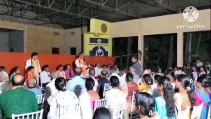নগাঁও: নগাঁও -বটদ্ৰৱা সমষ্টিৰ অন্তৰ্গত বটদ্ৰৱা সৰুহিচা মুকলি মঞ্চত অনুষ্ঠিত নিৰ্বাচনী প্ৰচাৰ সভাত অংশগ্ৰহণ বিধায়ক ৰূপক শৰ্মাৰ