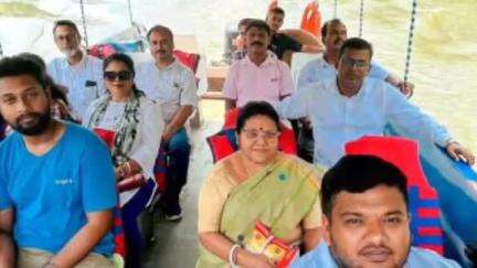 অমরপুর: ছবিমুড়ার অপরূপ প্রাকৃতিক সৌন্দর্য উপভোগ করার জন্য ছুটে গেলেন বিধায়ক অভিষেক দেবরায় সহ অন্যান্যরা