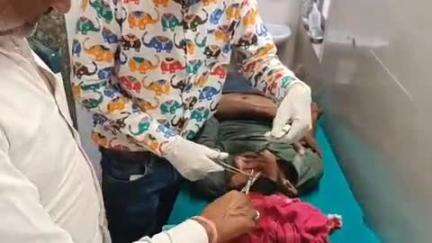 मारवाड़ जंक्शन: जंक्शन के खारची रेलवे फाटक के निकट ट्रांसफार्मर से टकराया बाइक सवार, गंभीर हालत में पाली किया गया रेफर
