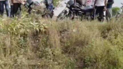 करनाल: गांव बस्तली के खेतों में मिली मेवा सिंह की डेड बॉडी, पुलिस ने शव कब्जे में लेकर जांच शुरू की