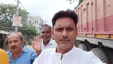पंचायत बनपुरा सिरिस्तापुर आज लाल बिहारी सिंह के द्वारा कलश शोभा यात्रा का भव्य आयोजन