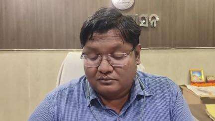 ସୁନ୍ଦରଗଡ ସହର: କାଞ୍ଜିଆ ଗୃହ ନିର୍ମାଣ ବିଳମ୍ବ ଅଭିଯୋଗ କୁ ନେଇ ପୌରପାଳିକା କାର୍ଯ୍ୟ ନିର୍ବାହୀ ଅଧିକାରୀ ଙ୍କ ତାଙ୍କ ଅଫିସ ରୁ ପ୍ରତିକ୍ରିୟା