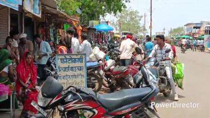 हर्रई: हर्रई में साप्ताहिक बाजार में ट्रैफिक जाम, फॉरेस्ट गेट के सामने अवैध दुकानें लगने से परेशानी