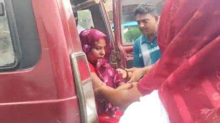 ক্যানিং ১: টাকার বিনিময়ে প্রতিবন্ধী সংসাপত্র পাইয়ে দেওয়ার অভিযোগে ক্যানিং মহকুমা হাসপাতাল থেকে আটক এক মহিলা, তদন্তে পুলিশ