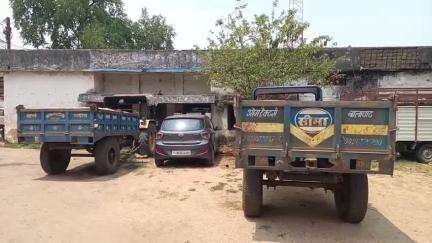 कटंगी: अवैध उत्खनन के मामले में खनिज विभाग की टीम ने कलगांव चंदन नदी से 2 ट्रैक्टरों को किया ज़ब्त